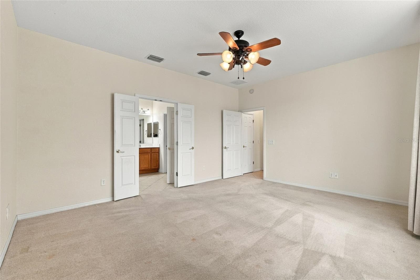 Primary bedroom - 11811 SE 91ST CIR, SUMMERFIELD
