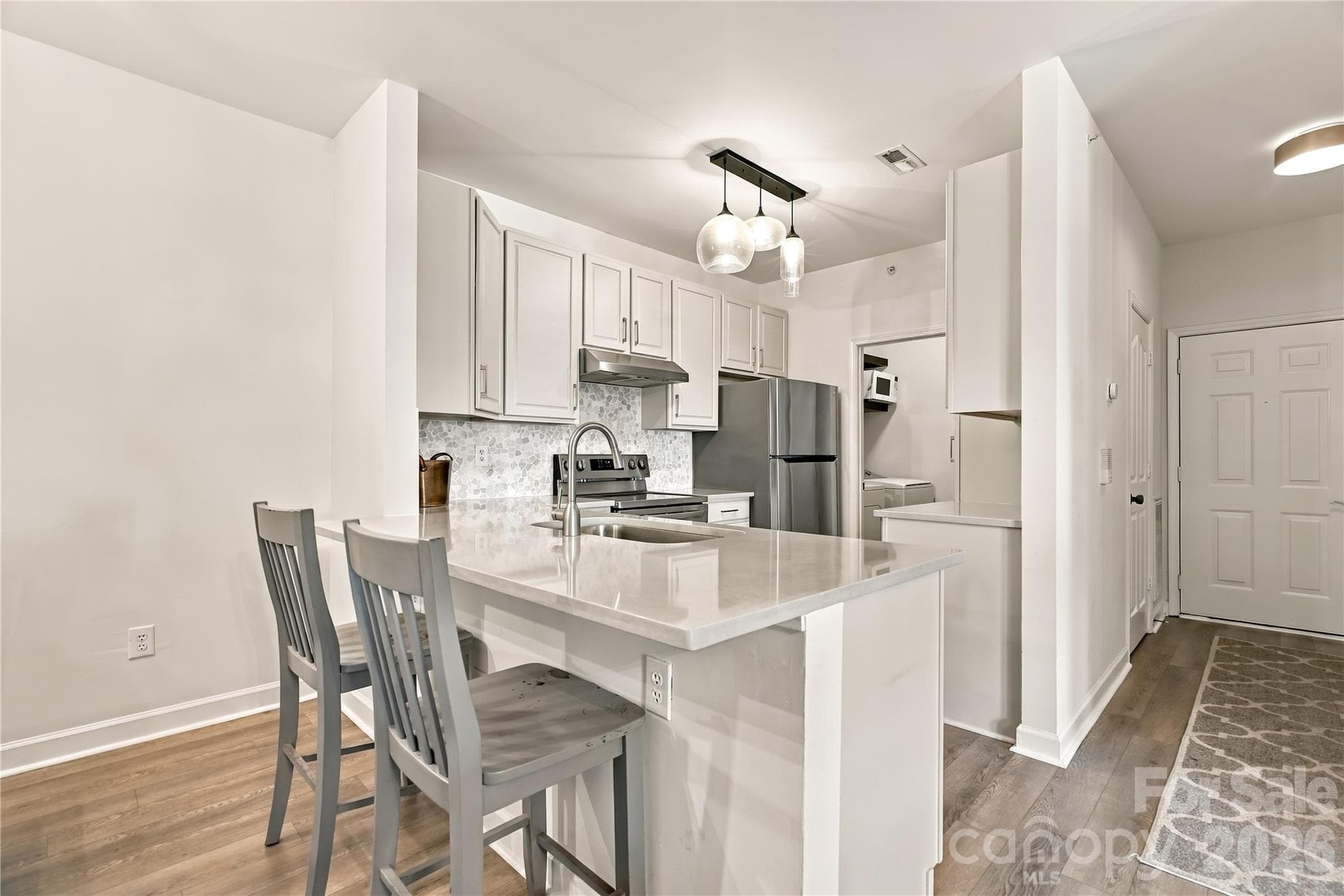 Condominium at 19819 Deer Valley Drive, Cornelius, photo 13 of 38