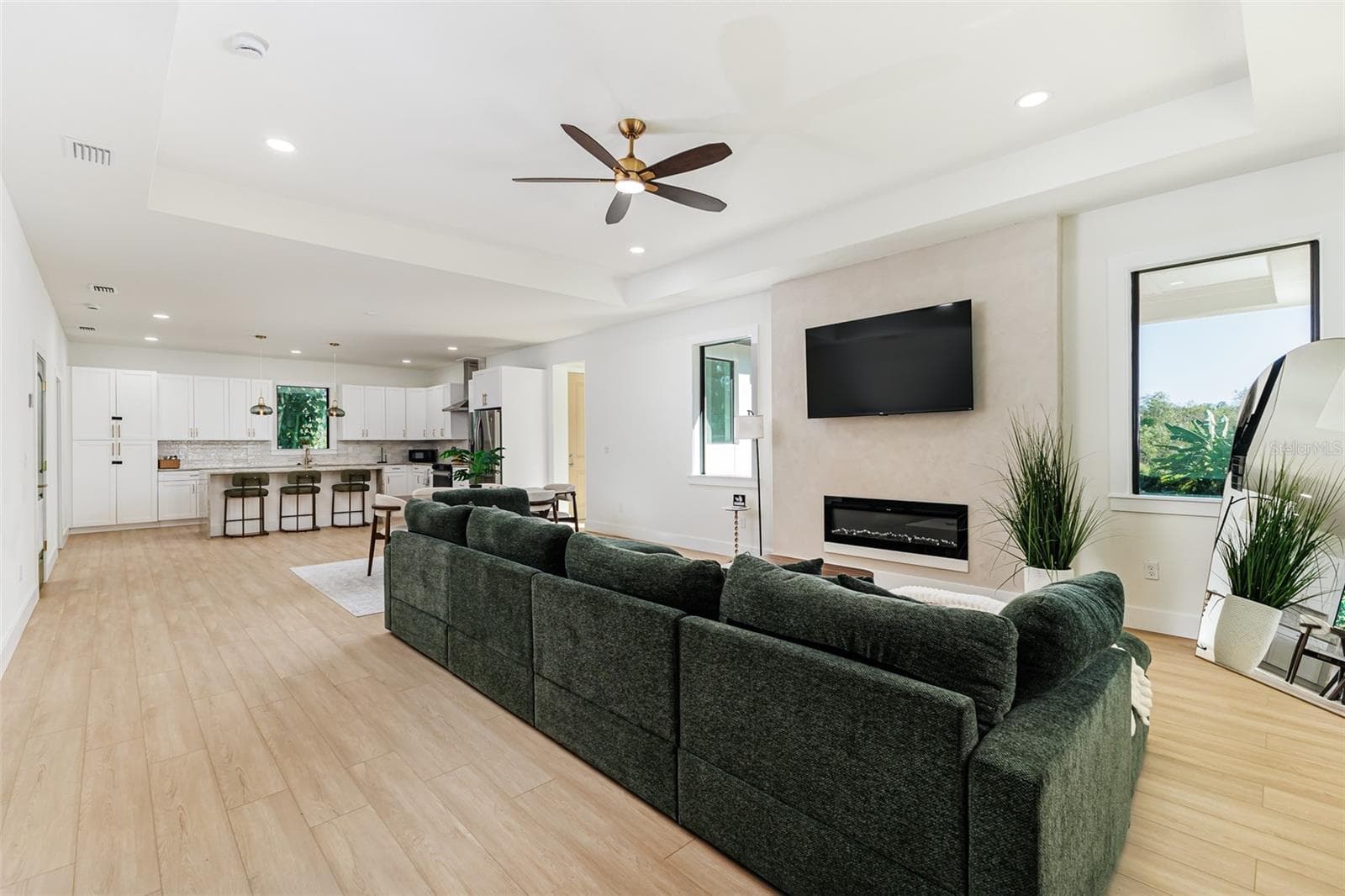 Single Family Residence at 7901 N GREENWOOD AVE, TAMPA, photo 21 of 39