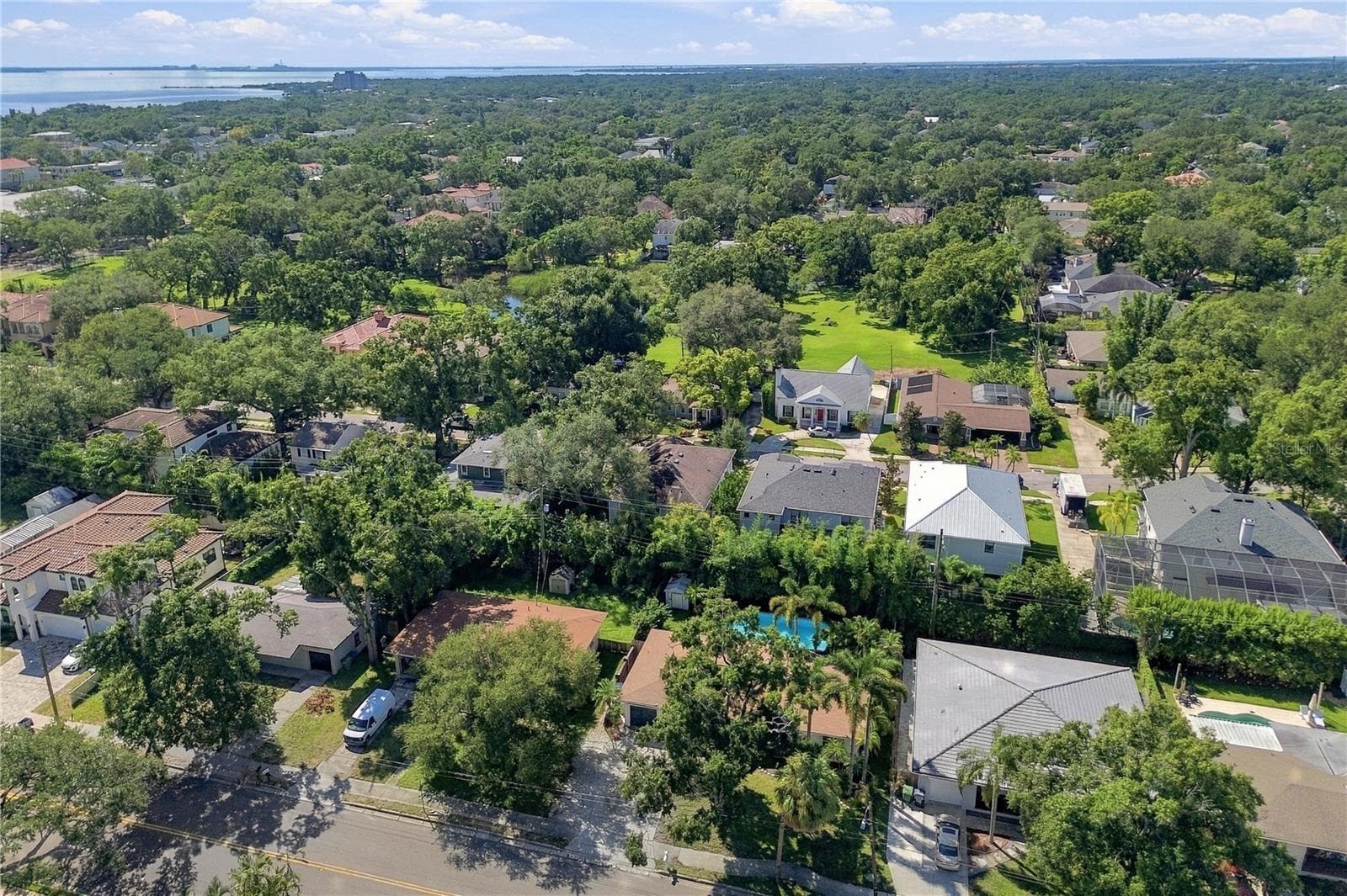 Single Family Residence at 3138 W EUCLID AVE, TAMPA, photo 29 of 31