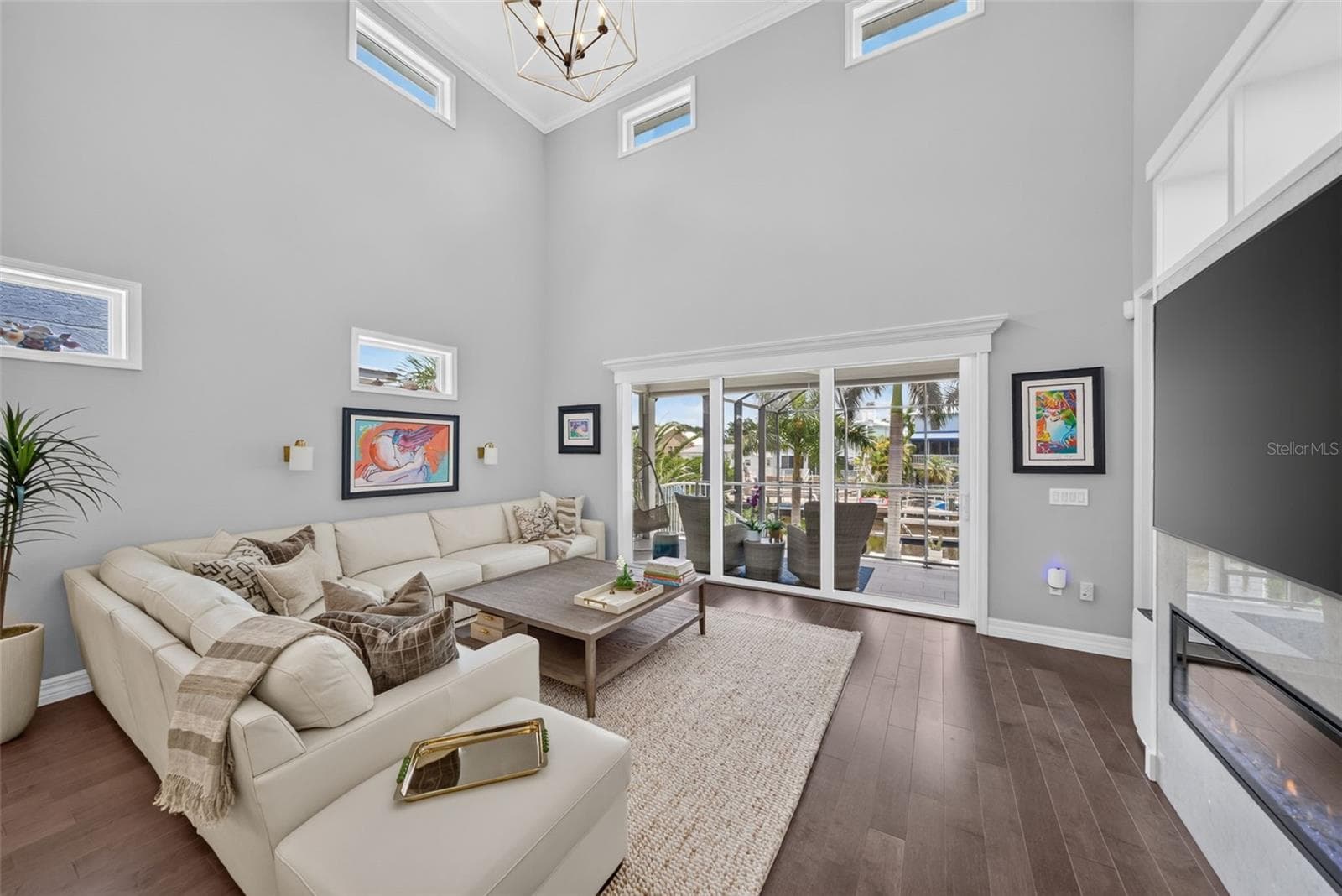 Single Family Residence at 70 ISLAND CIR, SARASOTA, photo 13 of 54