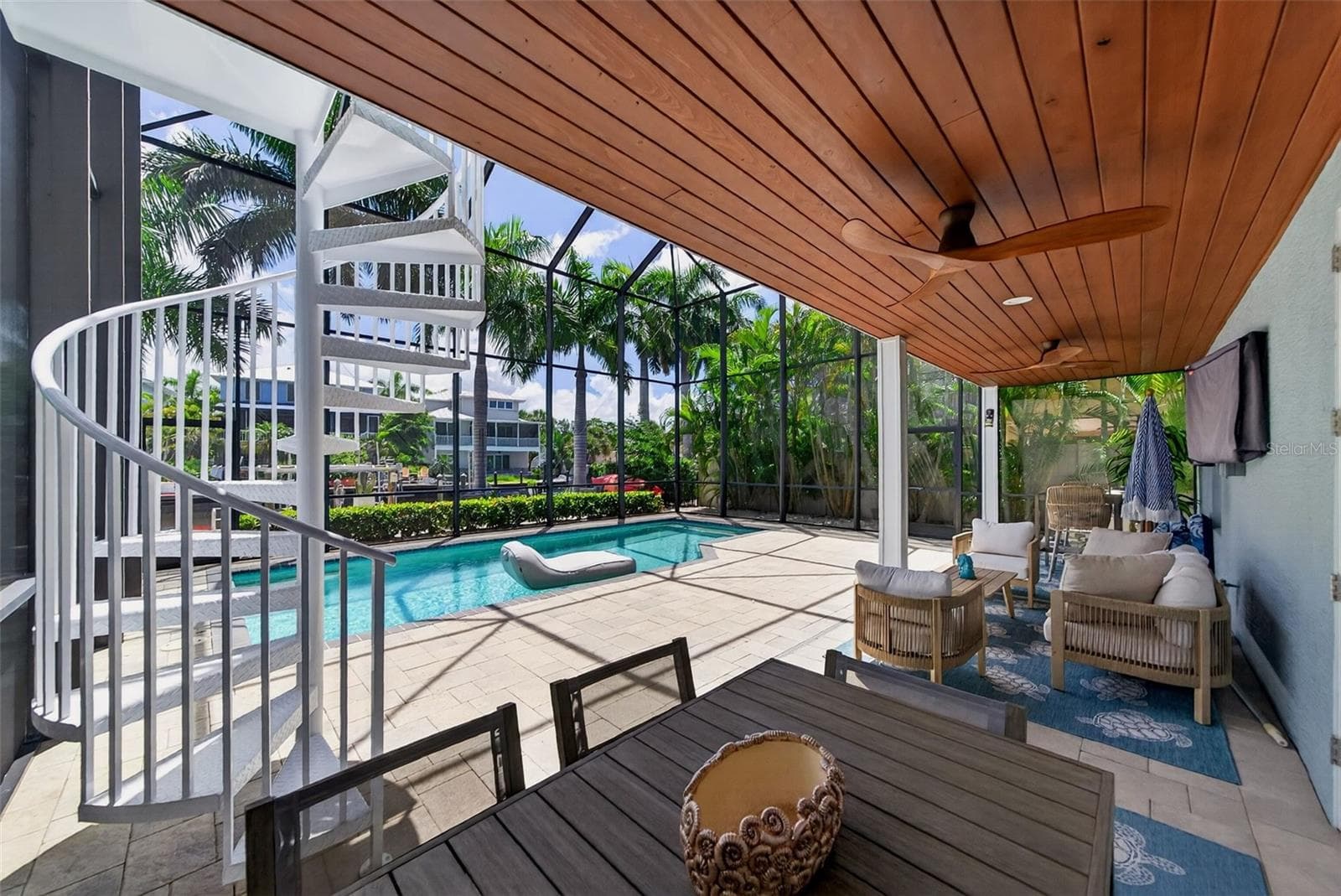 Single Family Residence at 70 ISLAND CIR, SARASOTA, photo 41 of 54