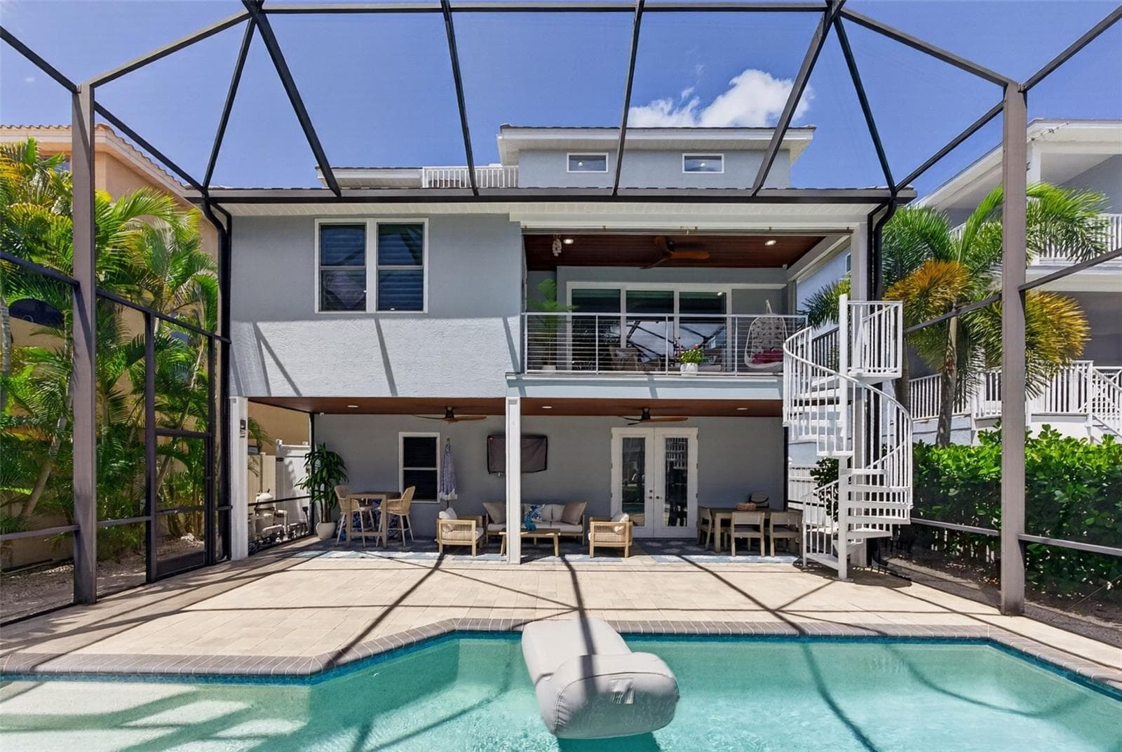 Single Family Residence at 70 ISLAND CIR, SARASOTA, photo 43 of 54