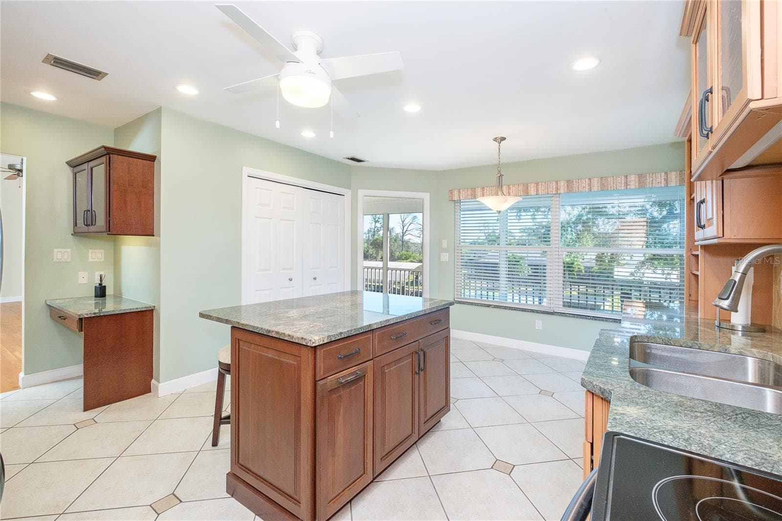 Single Family Residence at 9230 PINE COVE DR, ENGLEWOOD, photo 27 of 65