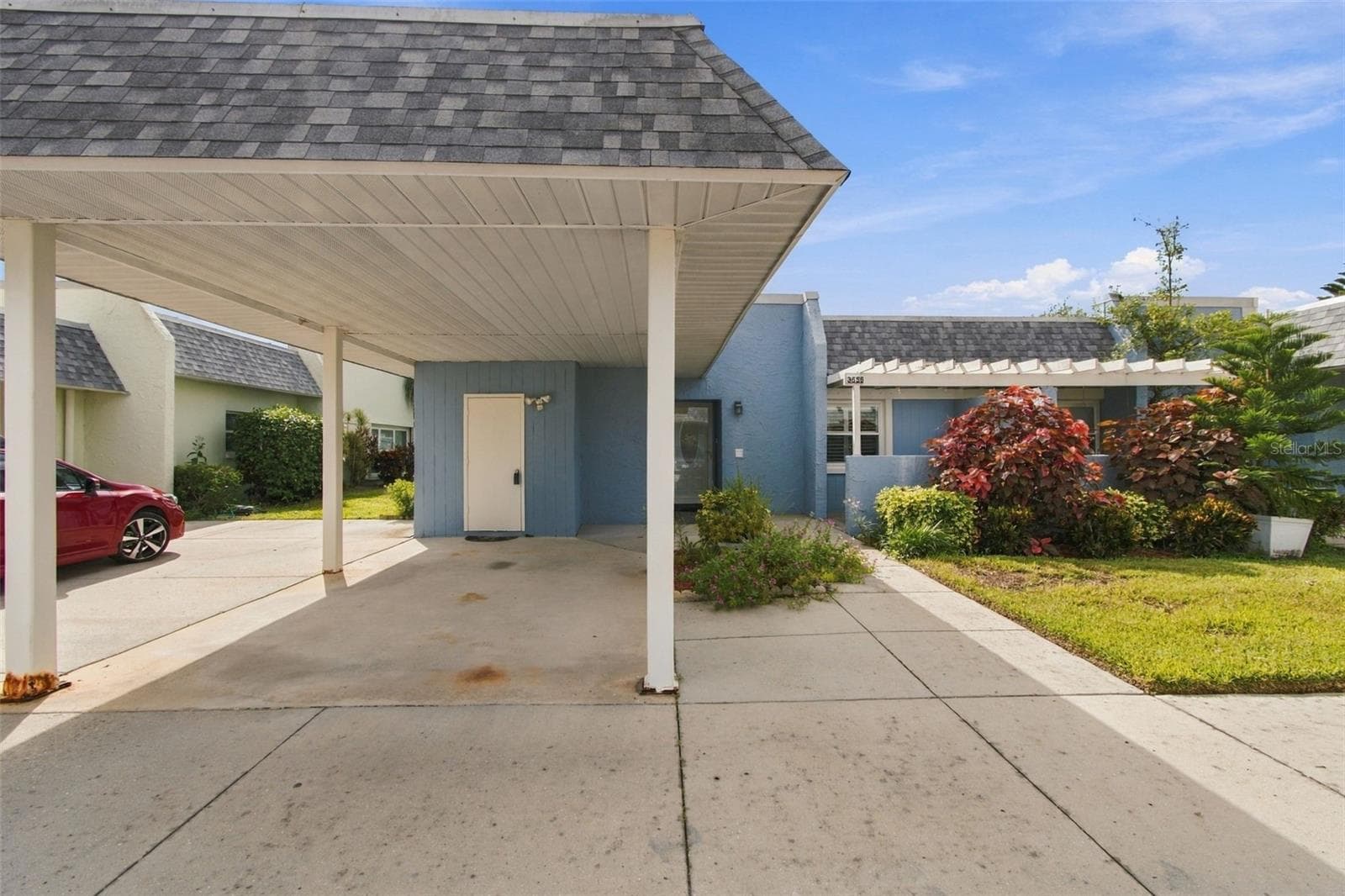 3856 TROPHY BLVD #2
