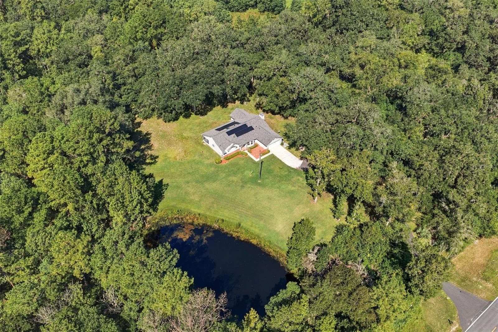 Single Family Residence at 880 EMERSON RD, BROOKSVILLE, photo 2 of 64