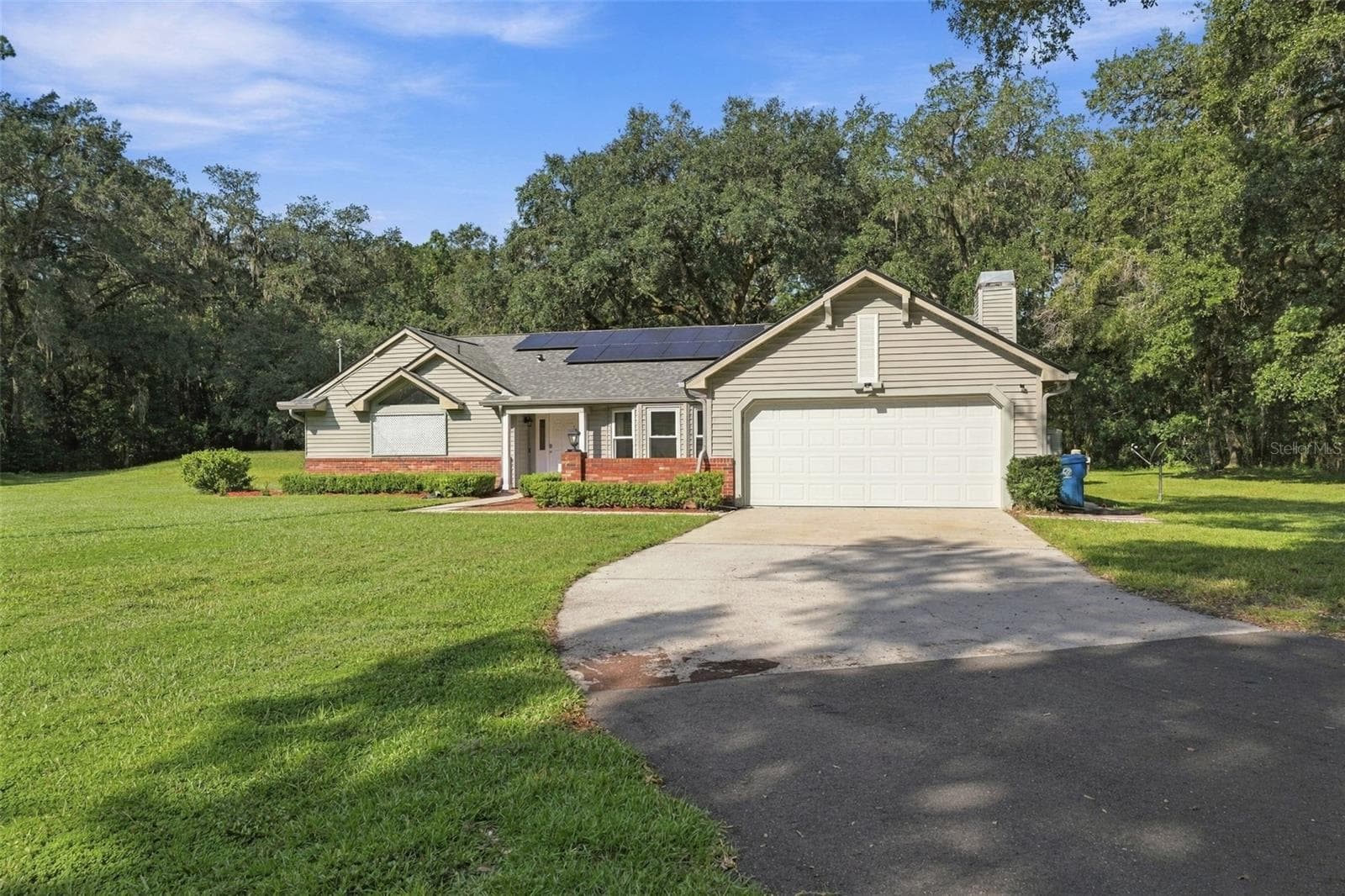 Single Family Residence at 880 EMERSON RD, BROOKSVILLE, photo 6 of 64