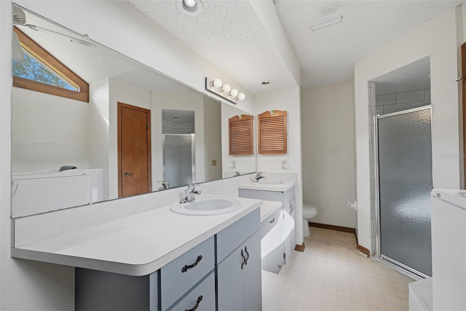 Single Family Residence at 880 EMERSON RD, BROOKSVILLE, photo 36 of 64