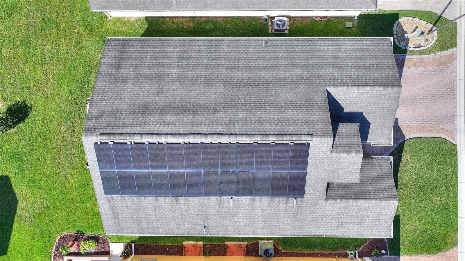 Momentum solar panel lease is assumable - 217 FLEMING LN, DAVENPORT