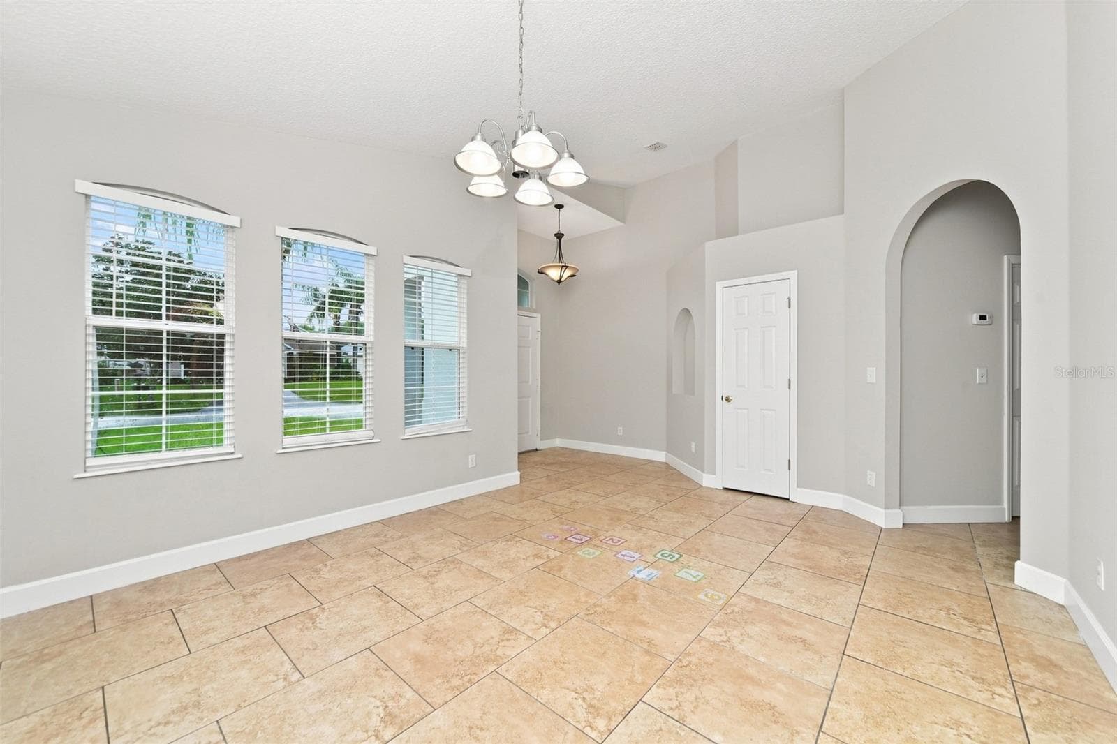 Single Family Residence at 324 ANORAK ST, GROVELAND, photo 3 of 21