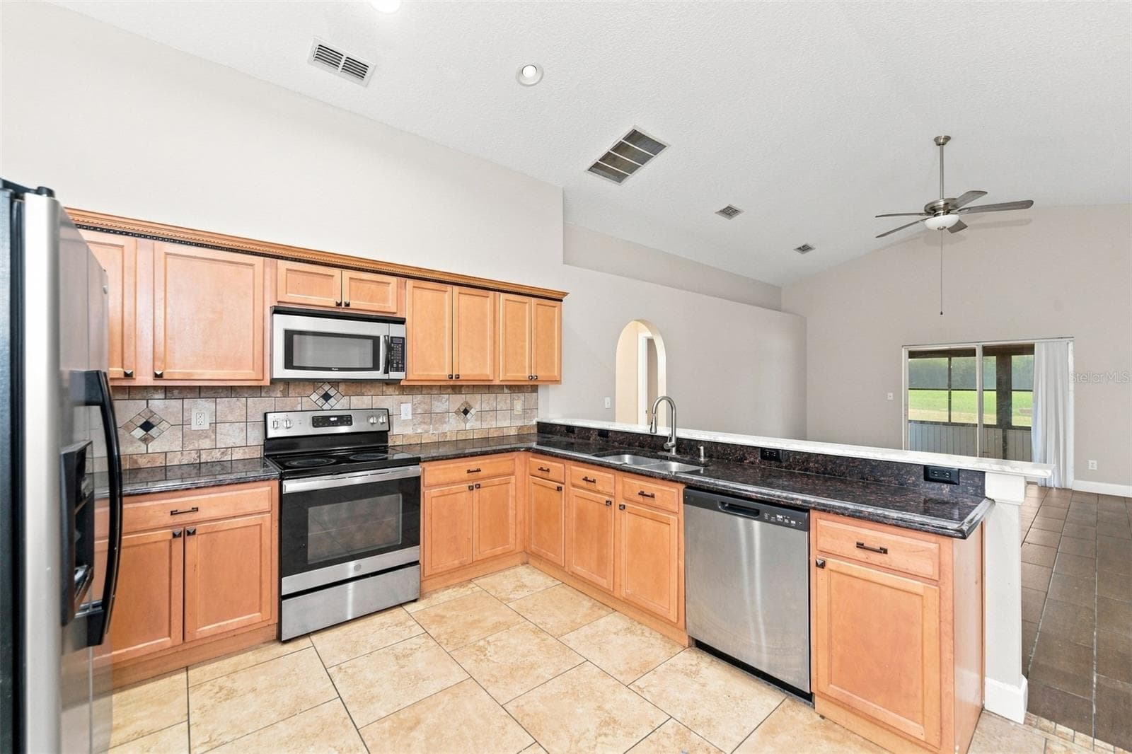 Single Family Residence at 324 ANORAK ST, GROVELAND, photo 5 of 21