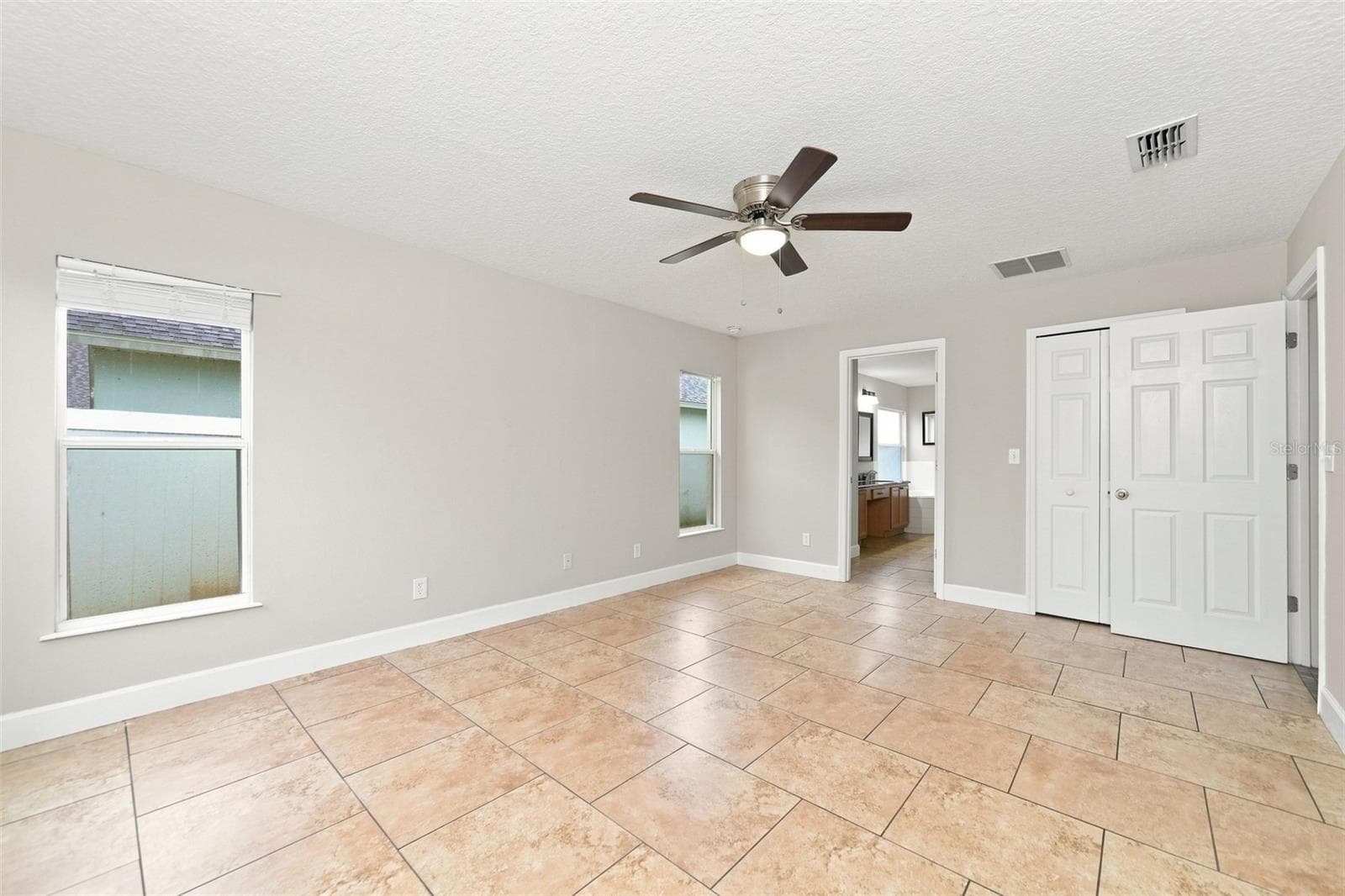 Single Family Residence at 324 ANORAK ST, GROVELAND, photo 13 of 21
