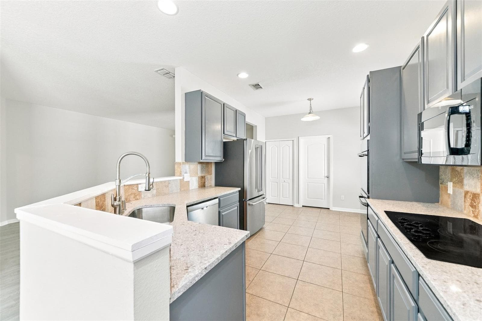 Single Family Residence at 411 HAMMERSTONE AVE, HAINES CITY, photo 13 of 21
