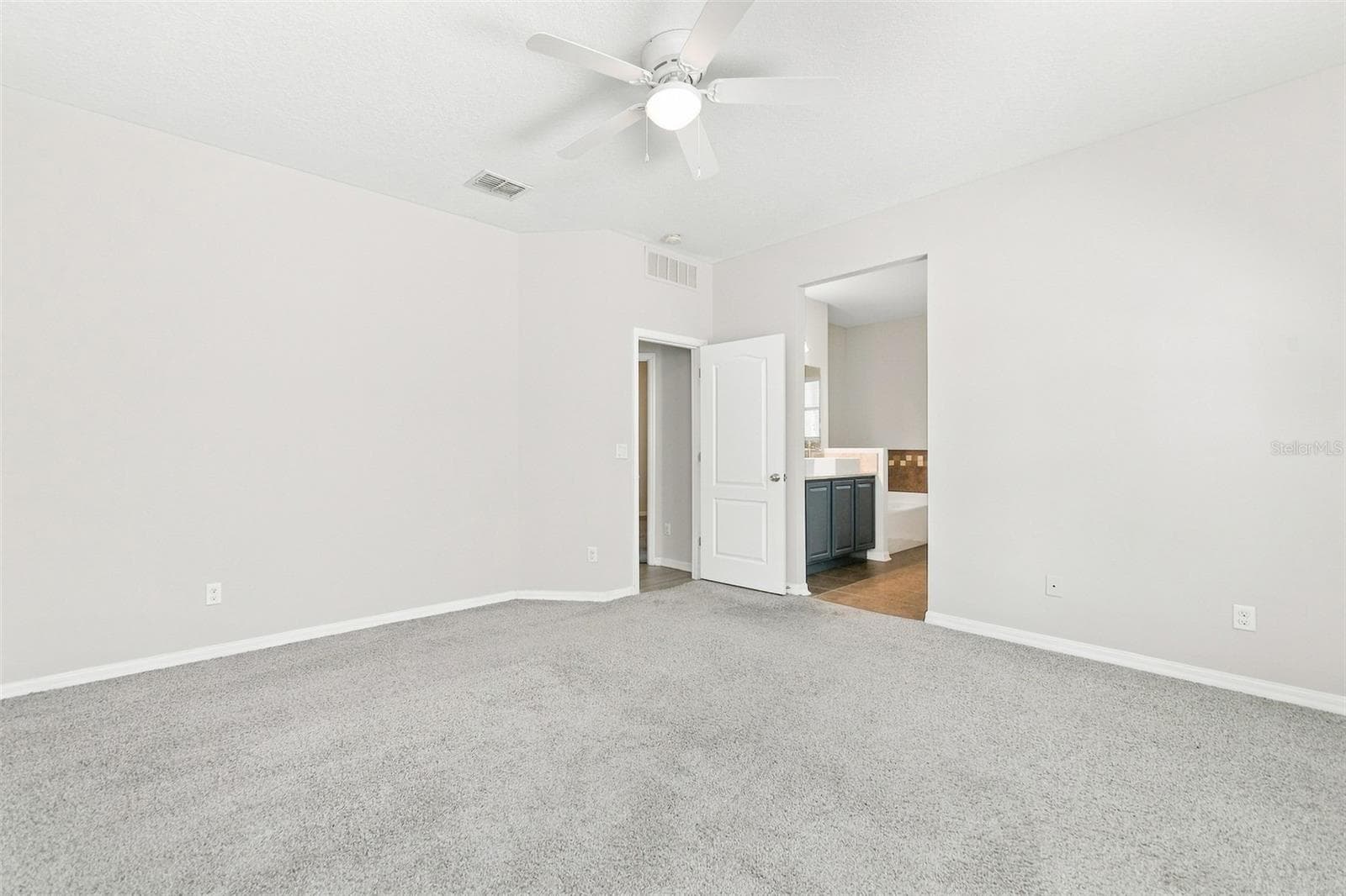 Single Family Residence at 411 HAMMERSTONE AVE, HAINES CITY, photo 19 of 21