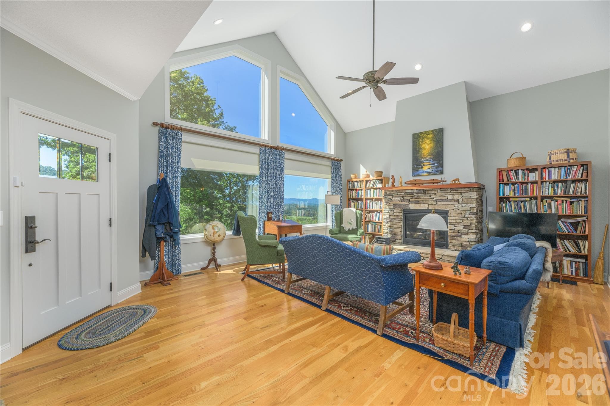Single Family Residence at 18 Herron View Lane, Weaverville, photo 6 of 48