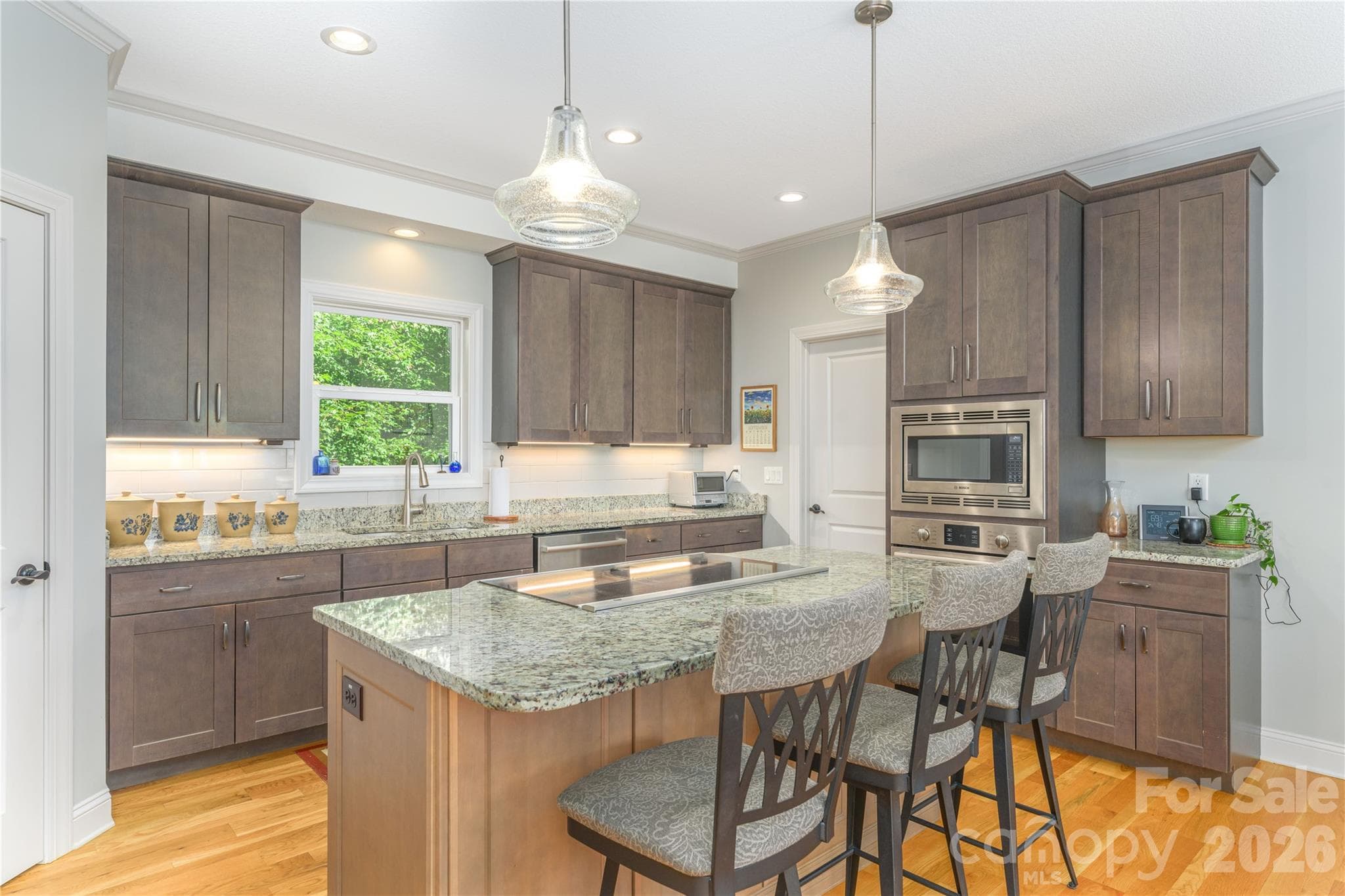 Single Family Residence at 18 Herron View Lane, Weaverville, photo 11 of 48