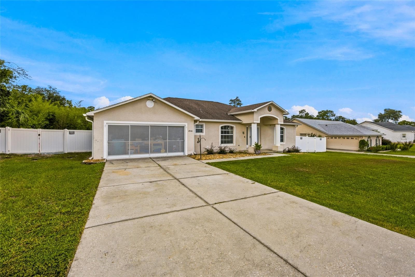 Single Family Residence at 4918 SW 107TH LOOP, OCALA, photo 4 of 40