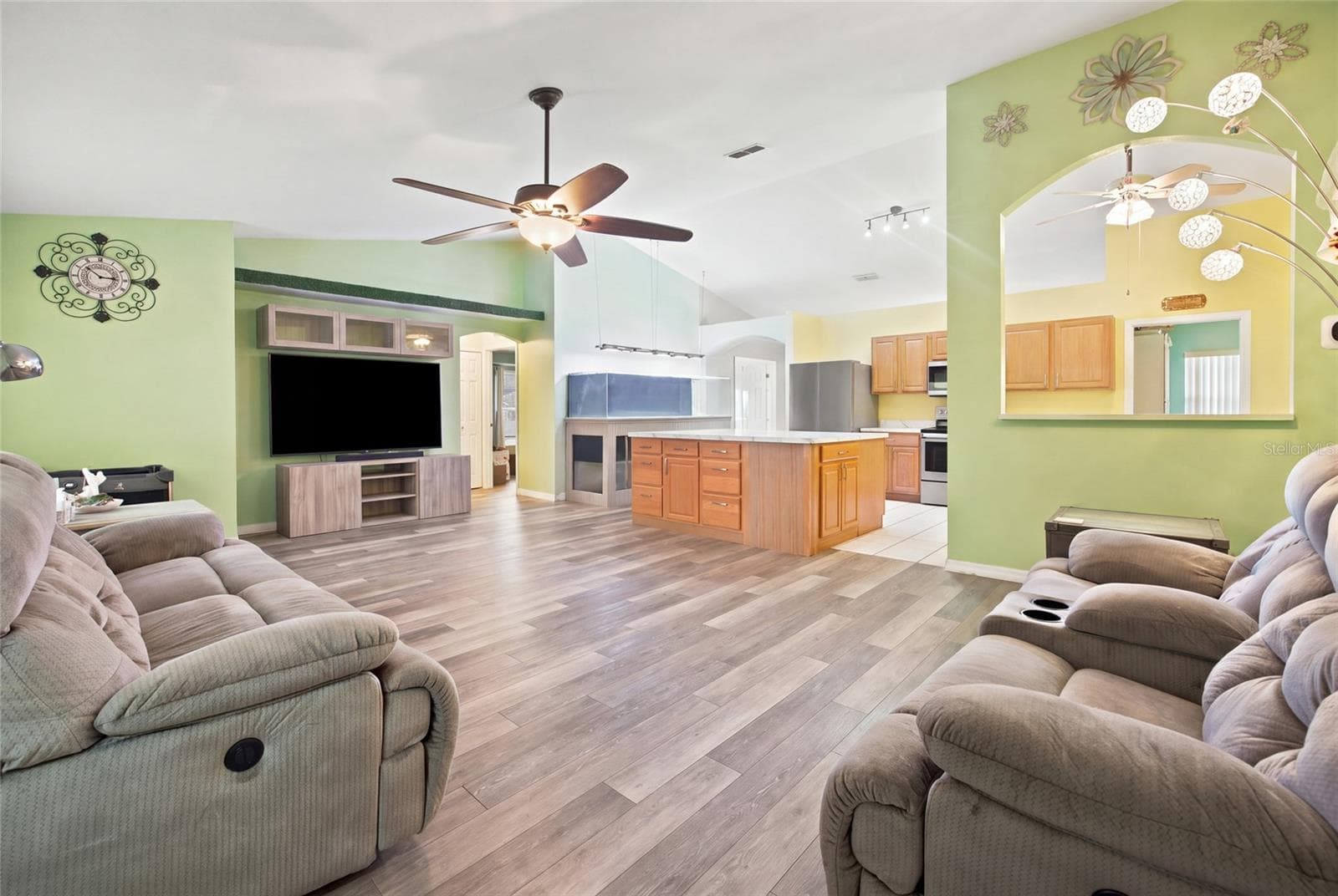 Single Family Residence at 4918 SW 107TH LOOP, OCALA, photo 6 of 40