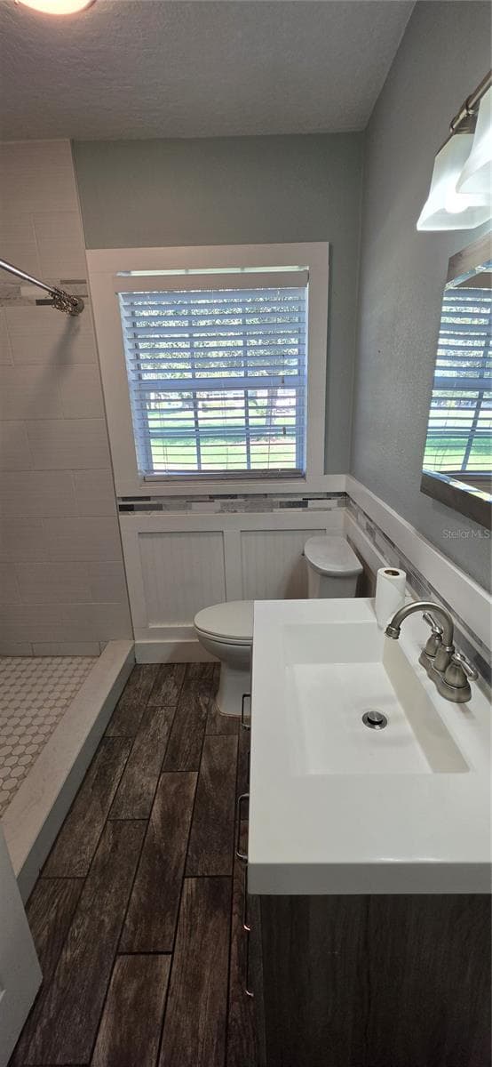 Primary Bathroom - 706 AVENUE I NE, WINTER HAVEN
