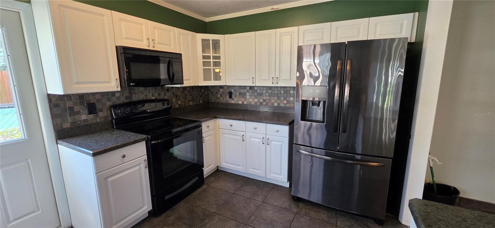 Kitchen - 706 AVENUE I NE, WINTER HAVEN