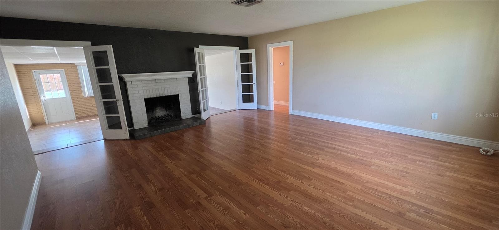 Living Room - 706 AVENUE I NE, WINTER HAVEN