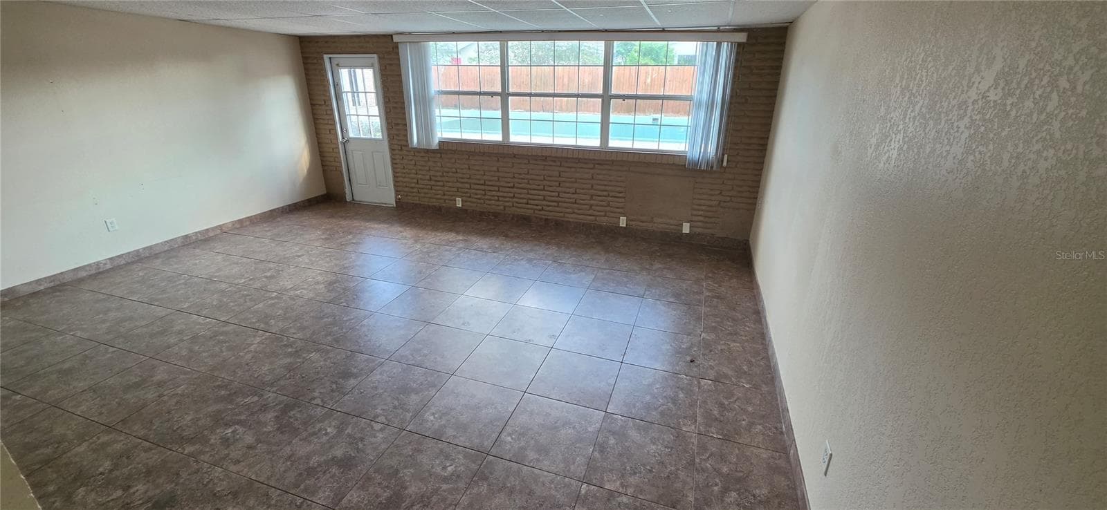 Family Room - 706 AVENUE I NE, WINTER HAVEN