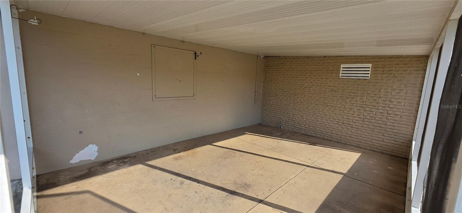 Screened Room - 706 AVENUE I NE, WINTER HAVEN