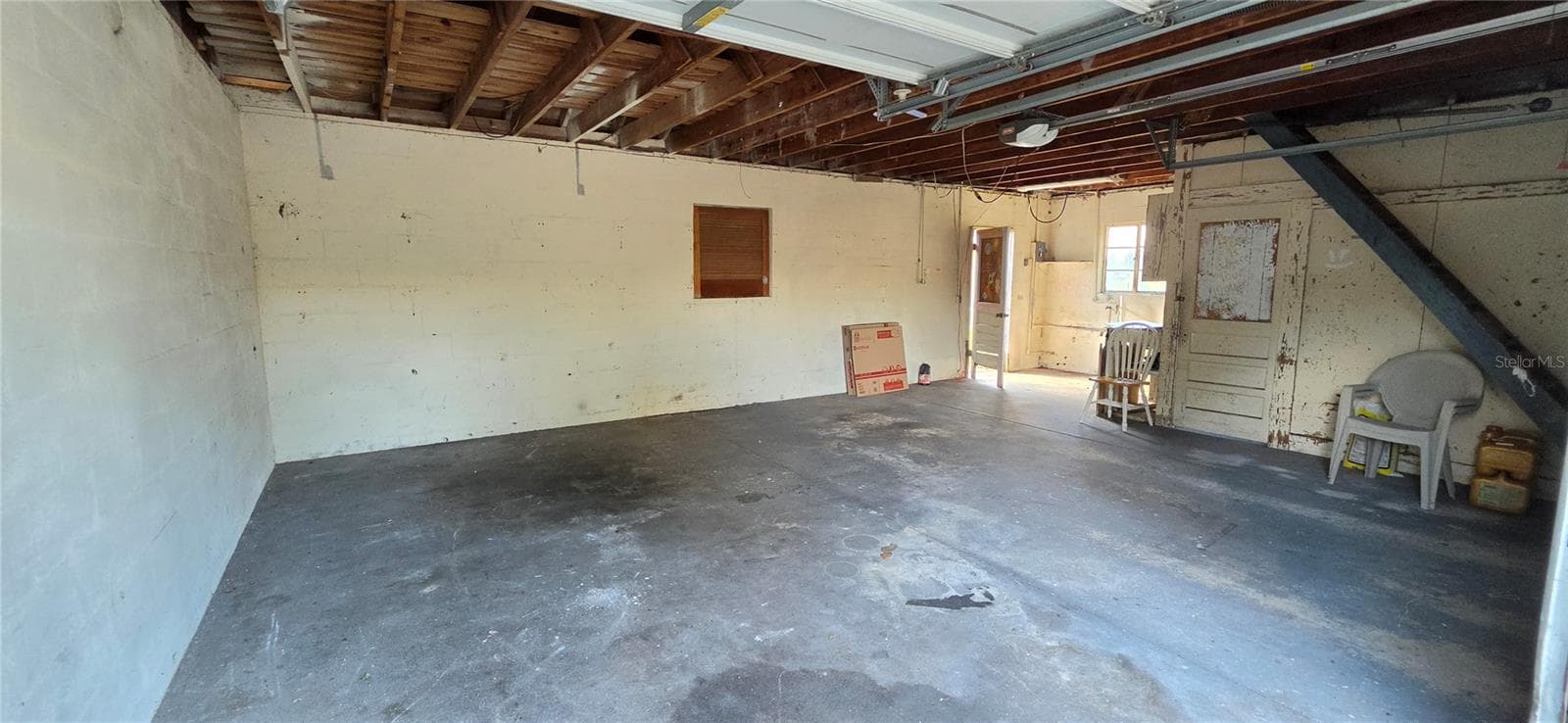 2-car Garage - 706 AVENUE I NE, WINTER HAVEN