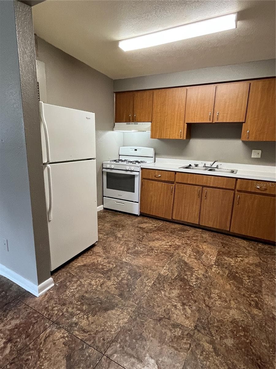 Apartment at 2600 TRINITY CIR NW #C, WINTER HAVEN, photo 7 of 7