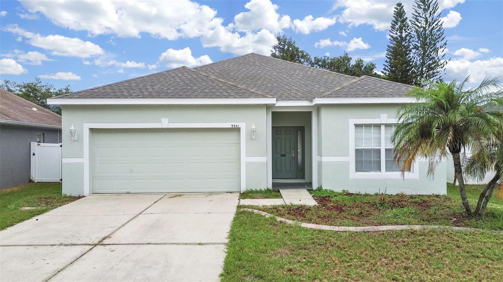 9541 CYPRESS HARBOR DR
