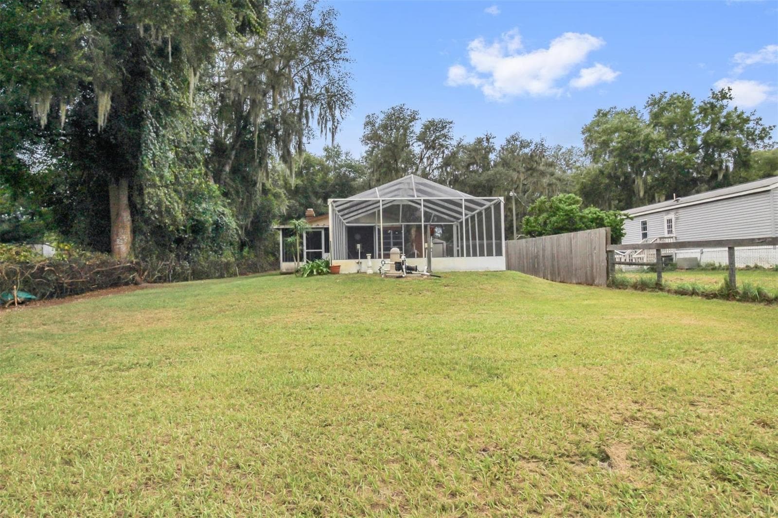 Single Family Residence at 5675 S SANDALWOOD WAY, FLORAL CITY, photo 34 of 44