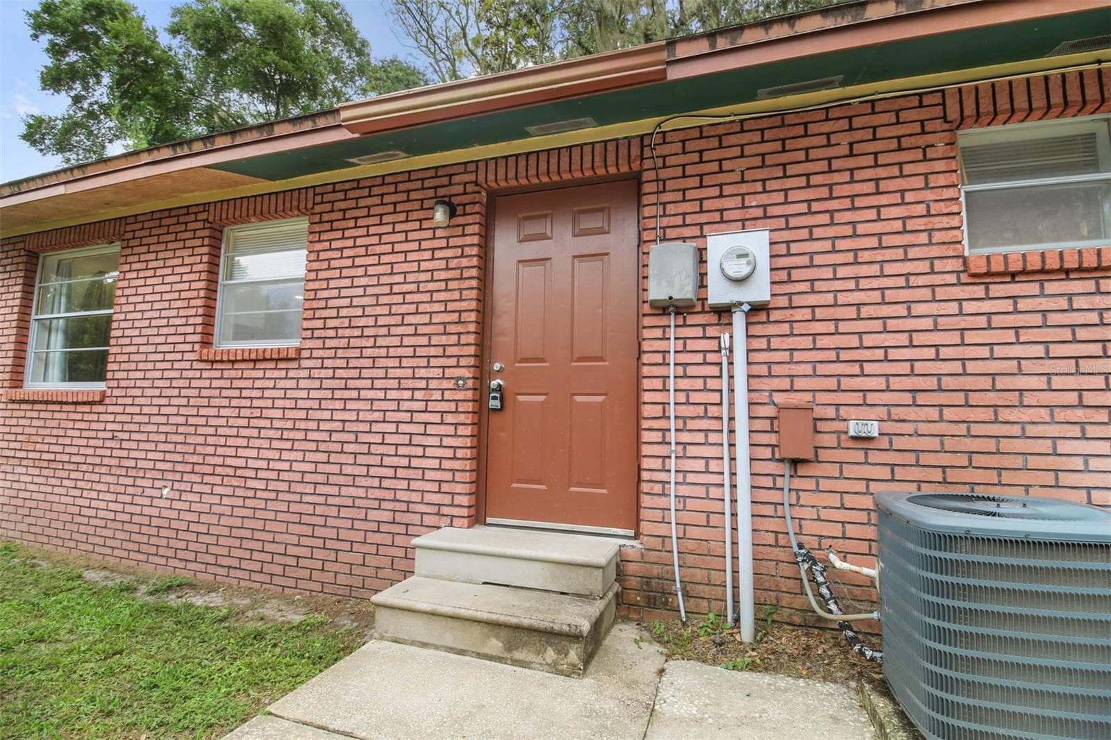 Single Family Residence at 5675 S SANDALWOOD WAY, FLORAL CITY, photo 11 of 44