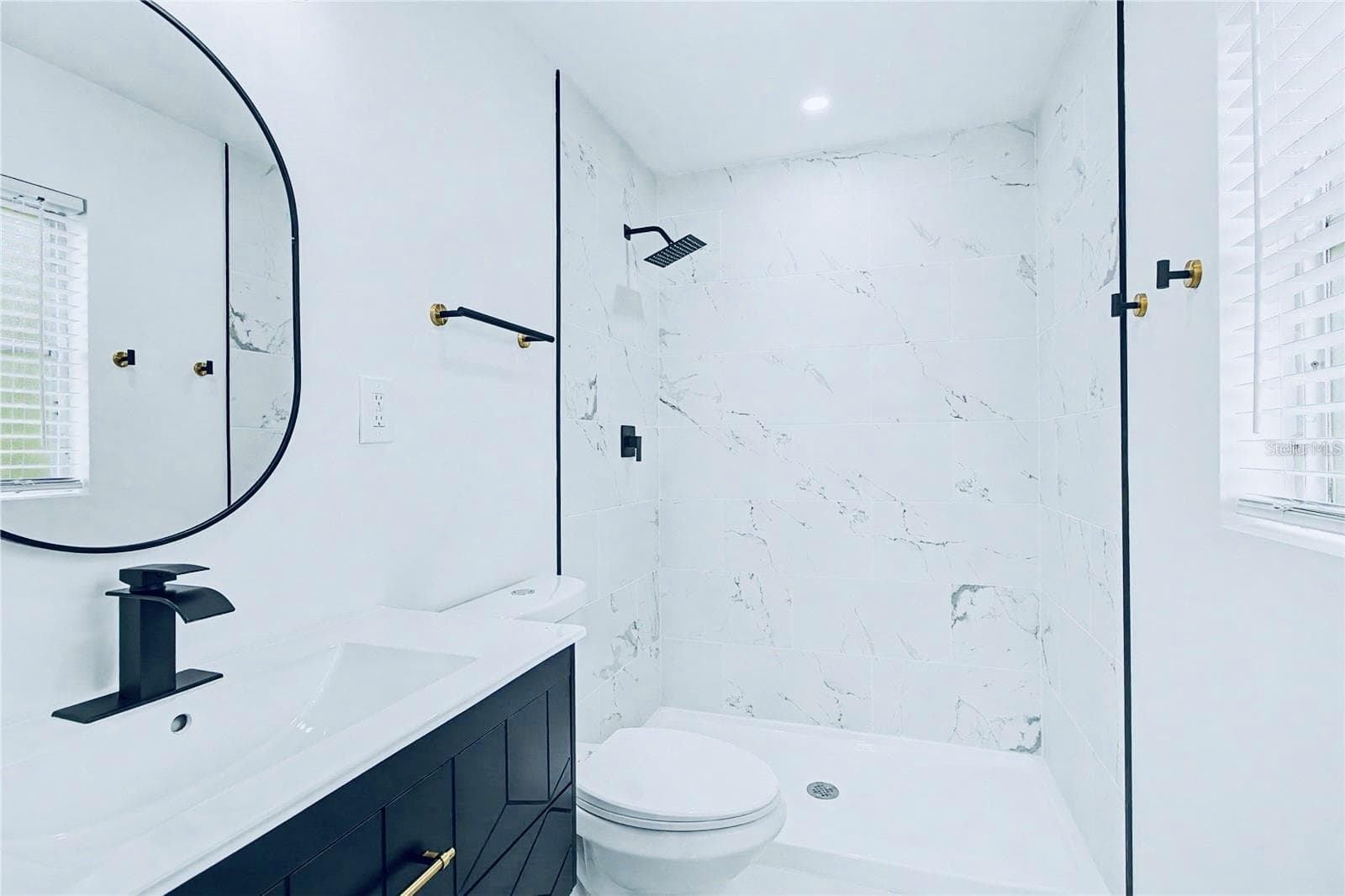 master bathroom - 3 KANSAS ST, BEVERLY HILLS