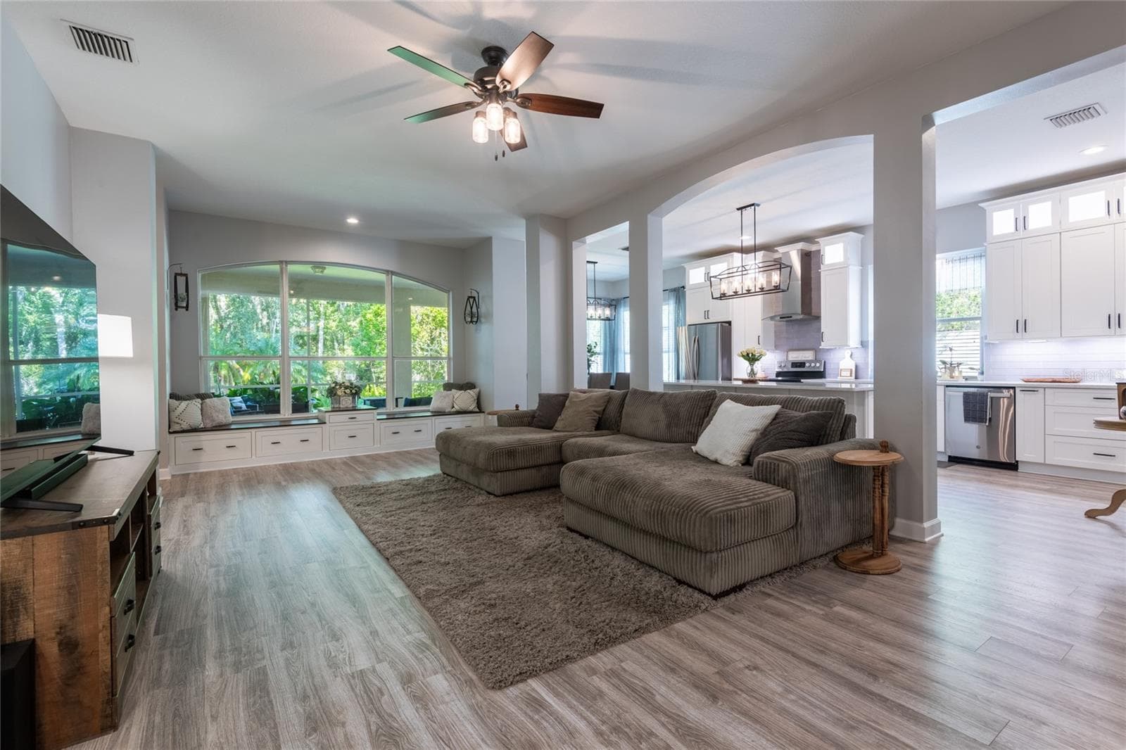 Single Family Residence at 7513 KICKLITER LN, LAND O LAKES, photo 6 of 31