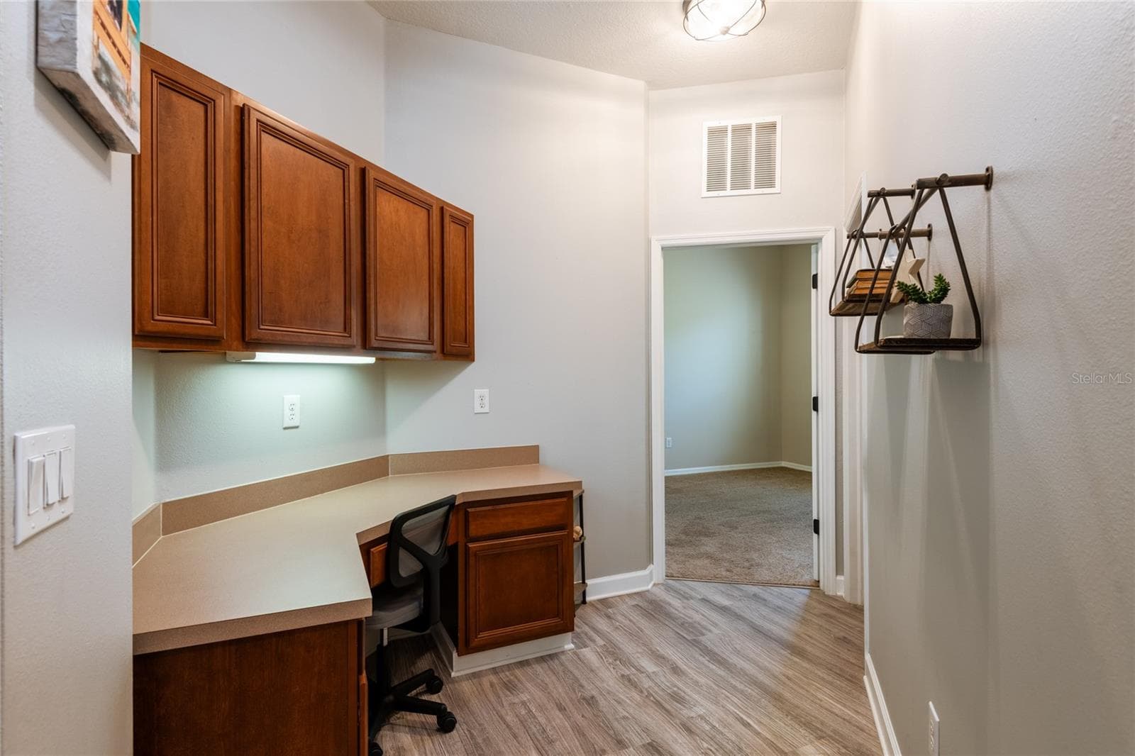 Single Family Residence at 7513 KICKLITER LN, LAND O LAKES, photo 13 of 31