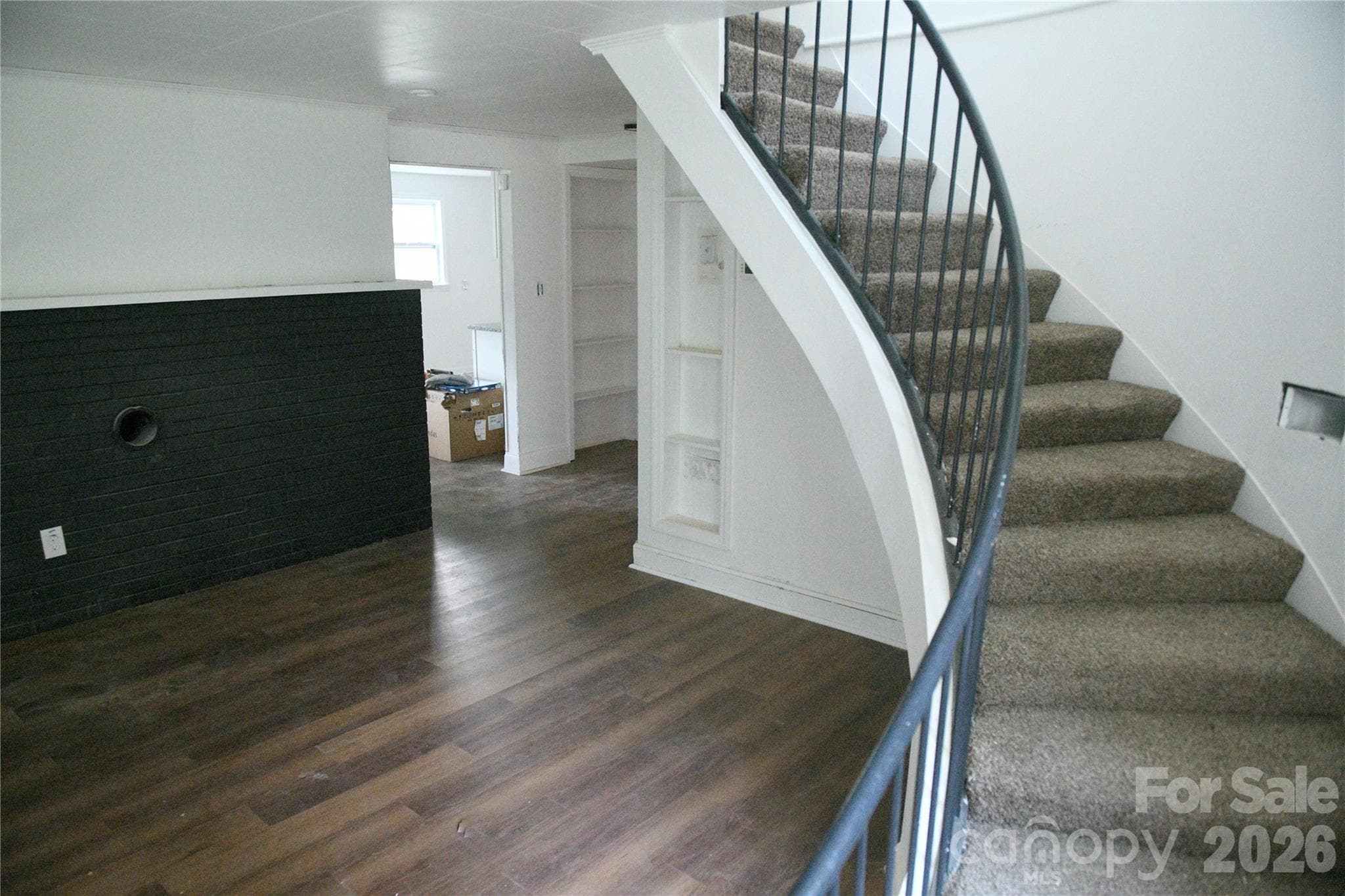 Single Family Residence at 1605 W 4th Avenue, Gastonia, photo 5 of 47