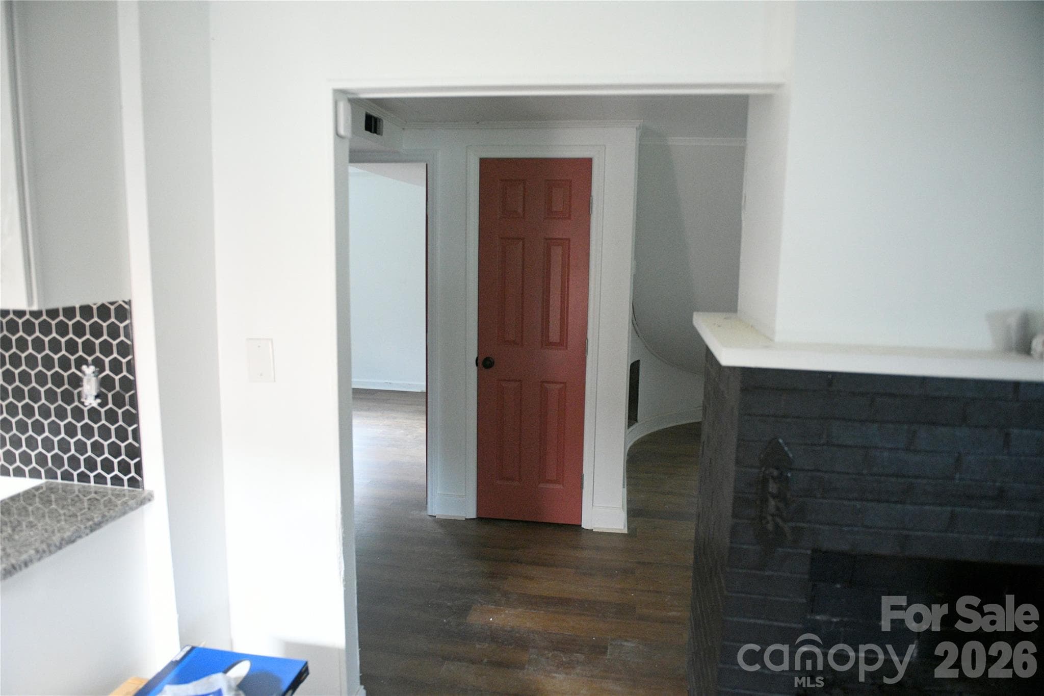 Single Family Residence at 1605 W 4th Avenue, Gastonia, photo 7 of 47