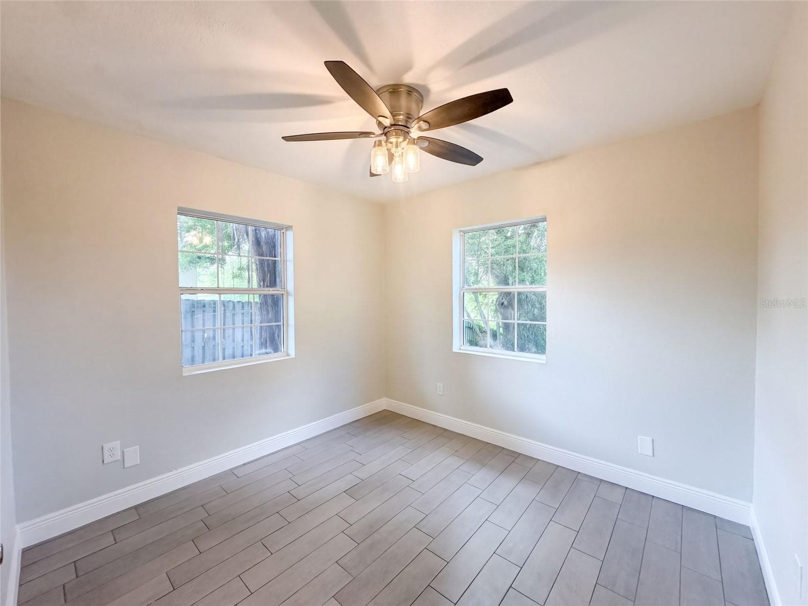 Single Family Residence at 1610 STEVENSONS DR, CLEARWATER, photo 11 of 20