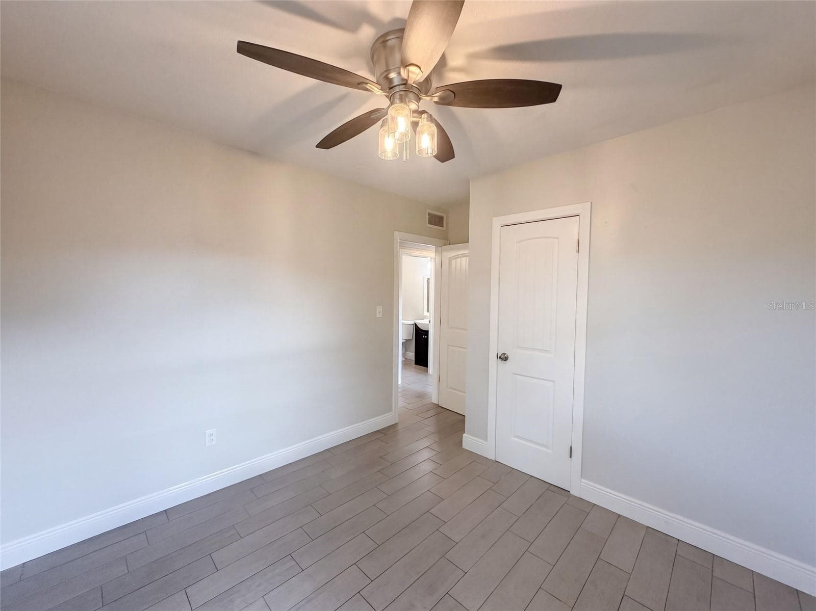 Single Family Residence at 1610 STEVENSONS DR, CLEARWATER, photo 12 of 20