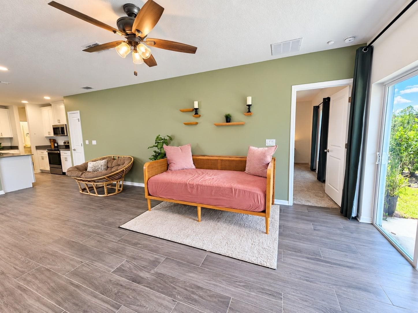 Single Family Residence at 1263 SAND TRAP CT, DAYTONA BEACH, photo 15 of 45