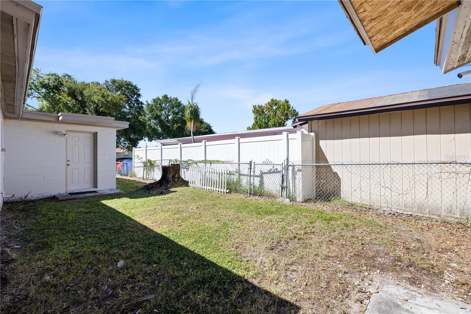 Backyard - 4535 W HANNA AVE, TAMPA