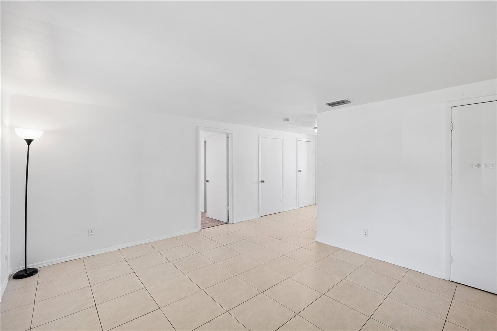 Living Room - 4535 W HANNA AVE, TAMPA