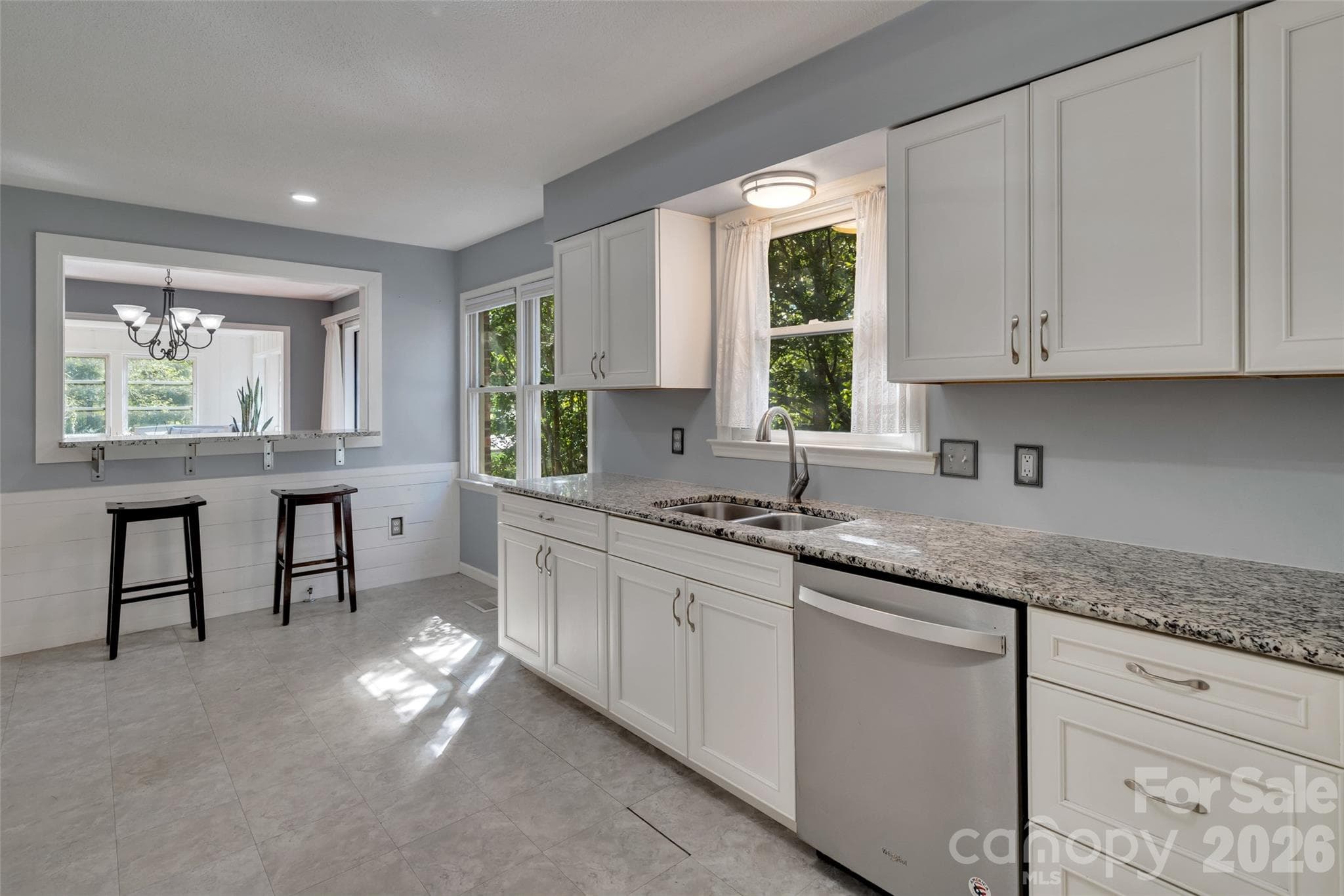 Single Family Residence at 109 N Greenwood Forest Drive, Etowah, photo 7 of 48
