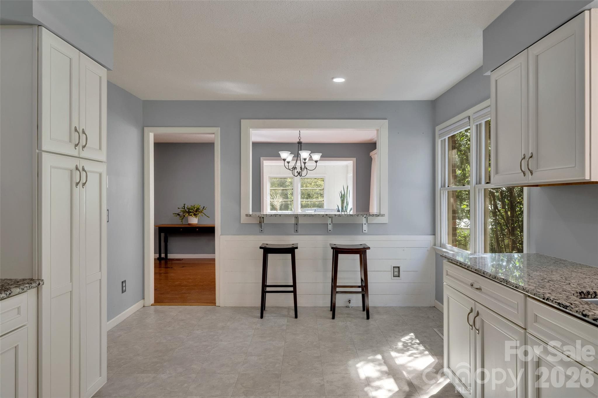 Single Family Residence at 109 N Greenwood Forest Drive, Etowah, photo 10 of 48