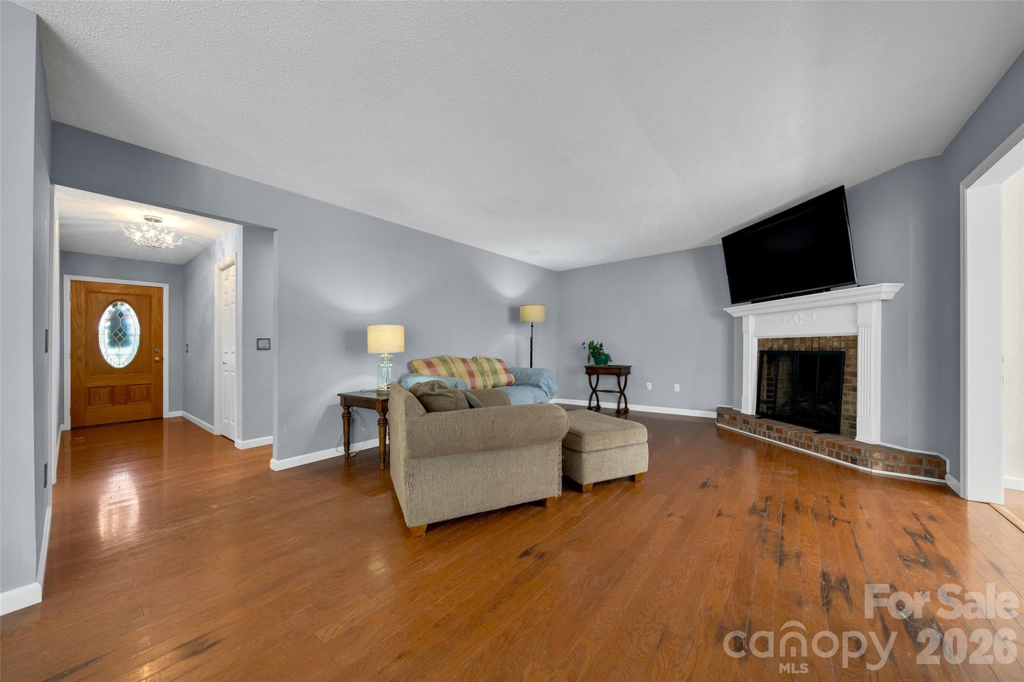 Single Family Residence at 109 N Greenwood Forest Drive, Etowah, photo 13 of 48