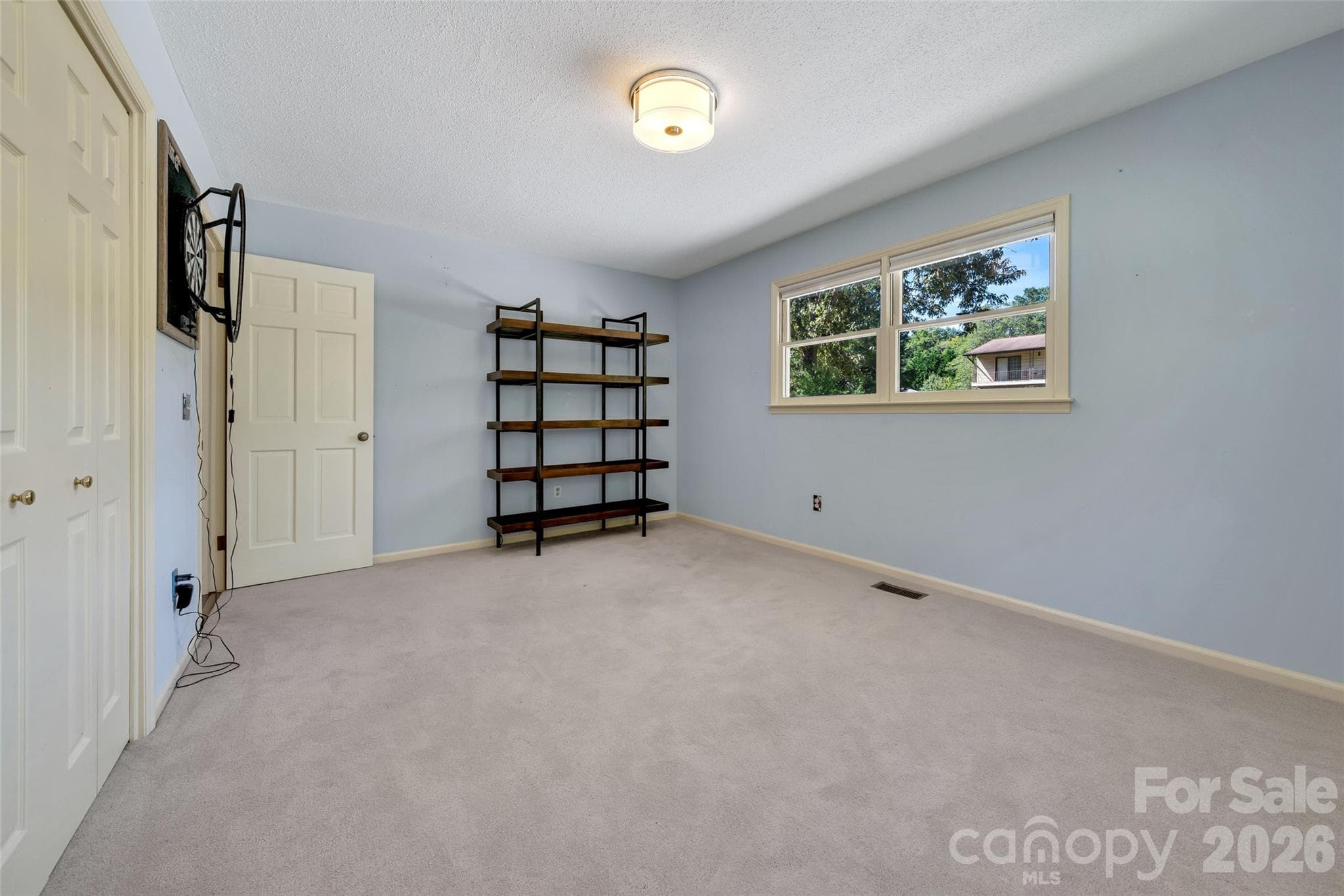 Single Family Residence at 109 N Greenwood Forest Drive, Etowah, photo 32 of 48