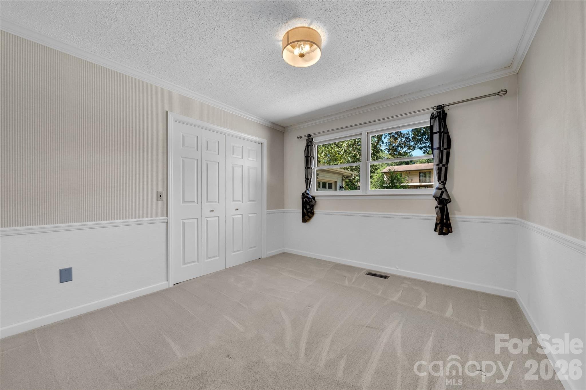 Single Family Residence at 109 N Greenwood Forest Drive, Etowah, photo 37 of 48