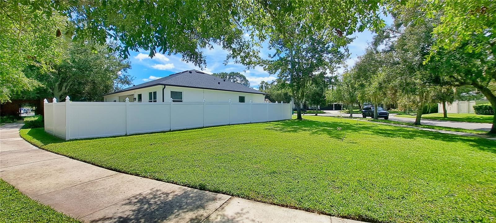 Single Family Residence at 313 MERIN CT, WINTER GARDEN, photo 12 of 33
