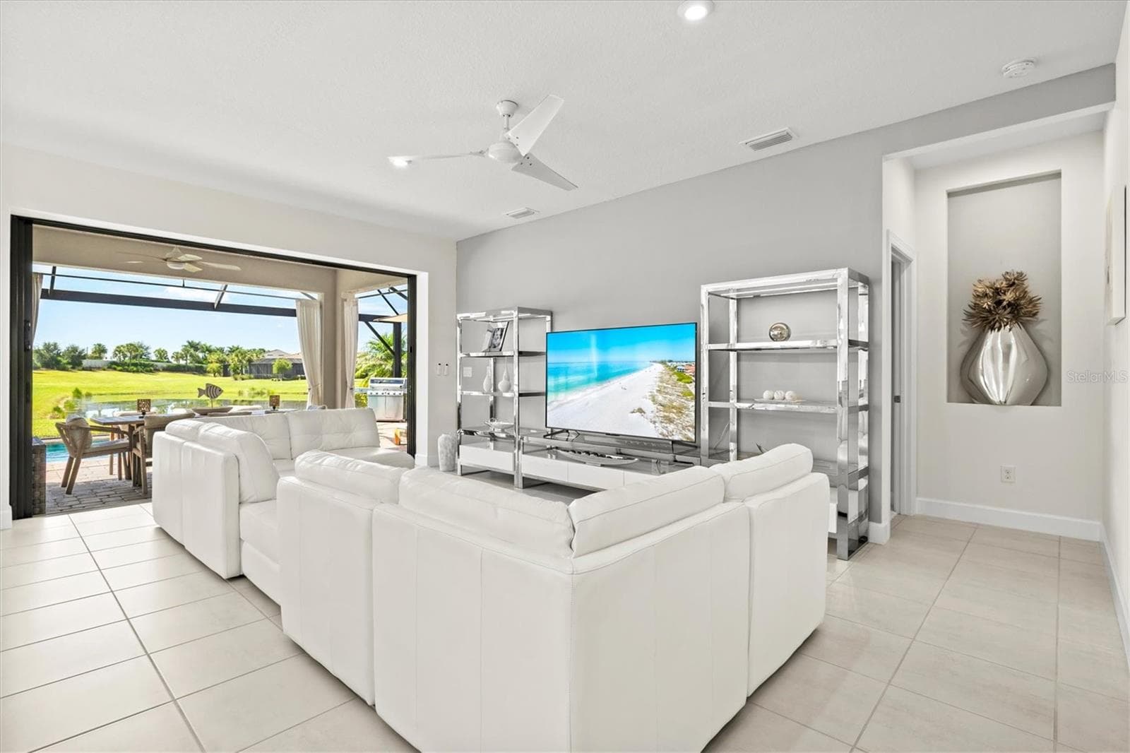 Single Family Residence at 4736 TRENTO PL, BRADENTON, photo 14 of 98