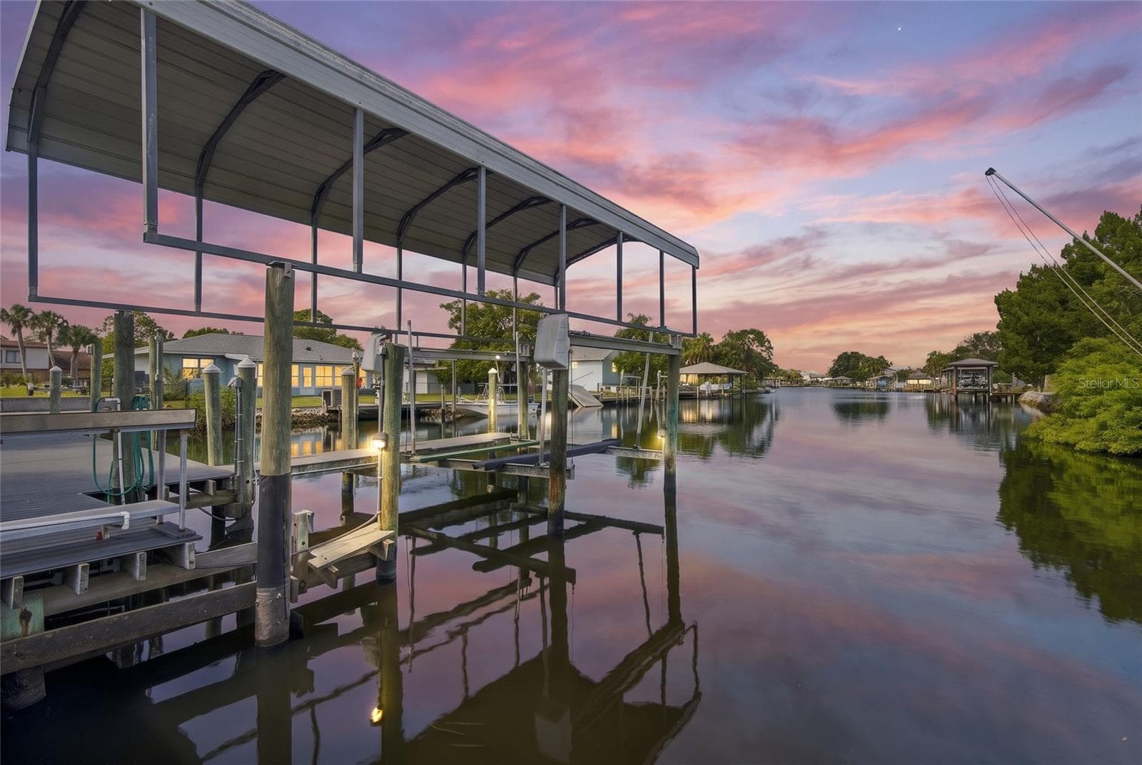 11675 W DIXIE SHORES DR